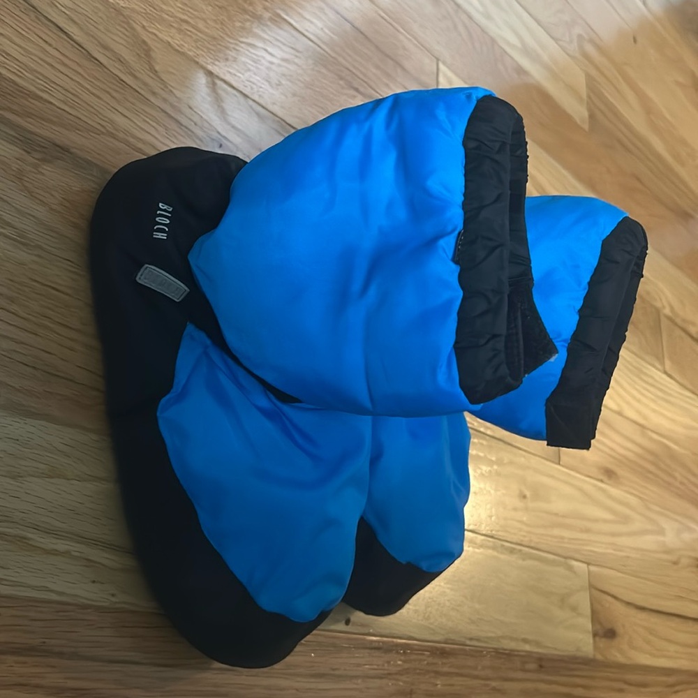 Bloch Sz M Warm up boots